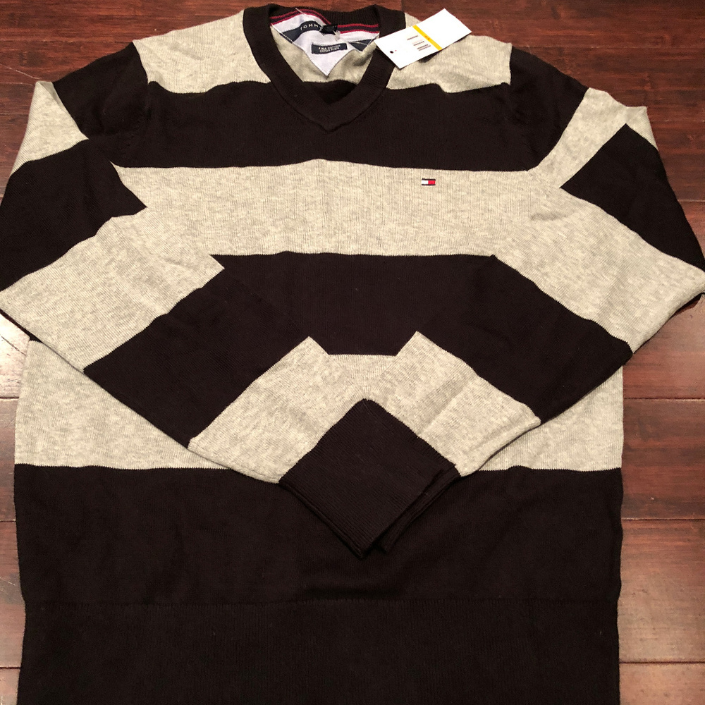 Tommy Hilfiger Pull Over Sweater